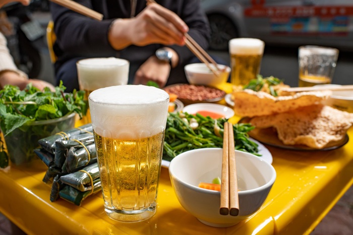 Bia hơi là gì: Lịch sử và phong cách bia hơi Việt Nam 4 Nguồn gốc lịch sử của bia hơi