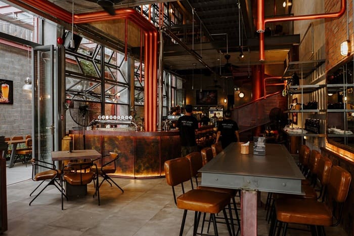 Top 24+ quán bia thủ công/bia craft ở TPHCM 7 Pasteur Street Ngô Thời Nhiệm