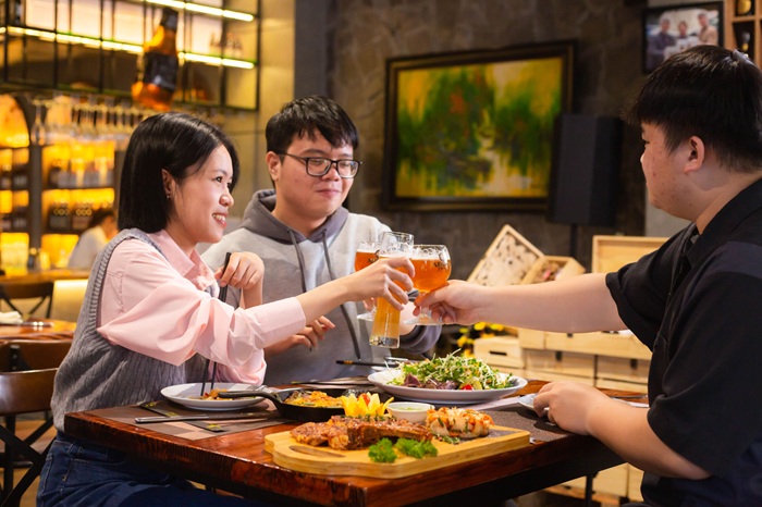 Lợi Ích Về Văn Hóa Và Kinh Tế